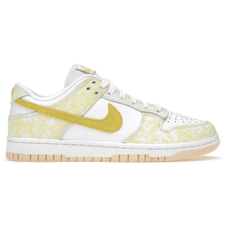 Nike Dunk Low Yellow Strike (W)